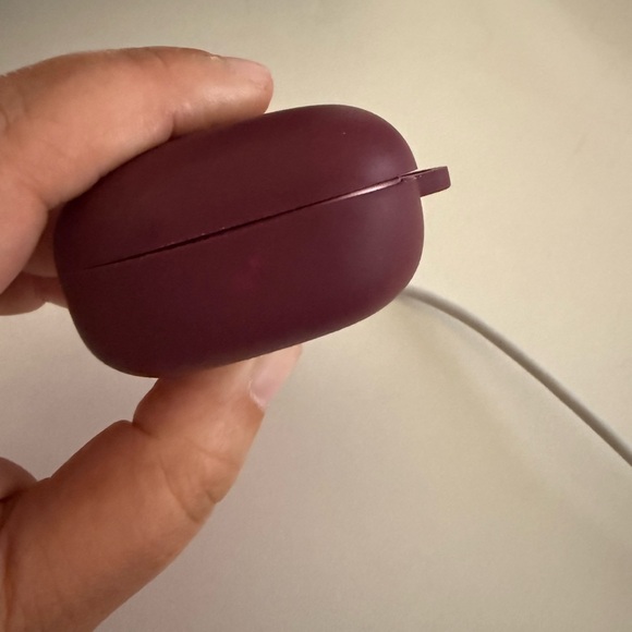 Wireless Earbuds with Charging Case - Picture 5 of 11